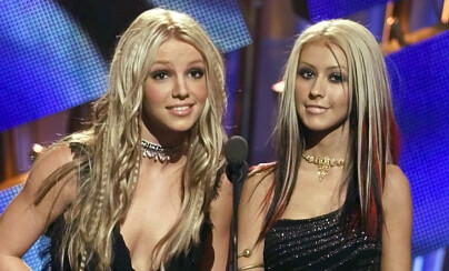 - Britney er feig